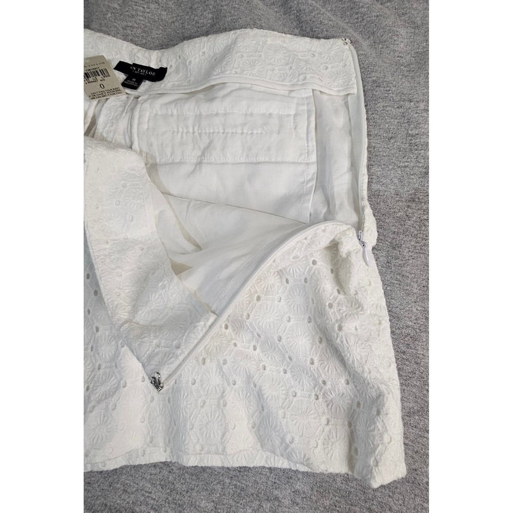 NWT Ann Taylor White Eyelet Cotton Shorts Side Zip Size 0 - Picture 3 of 7